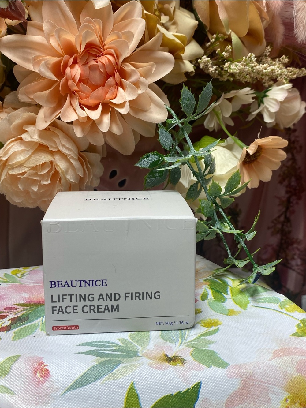 Lifting and Firming Face Cream - Cream